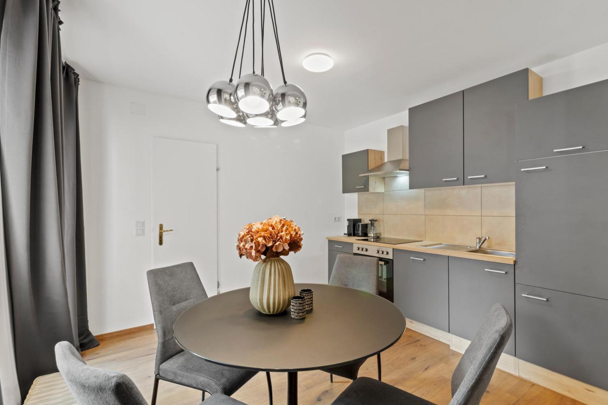 브루크안데어무어 Stilvolles Zuhause Mit Terrasse 아파트 외부 사진